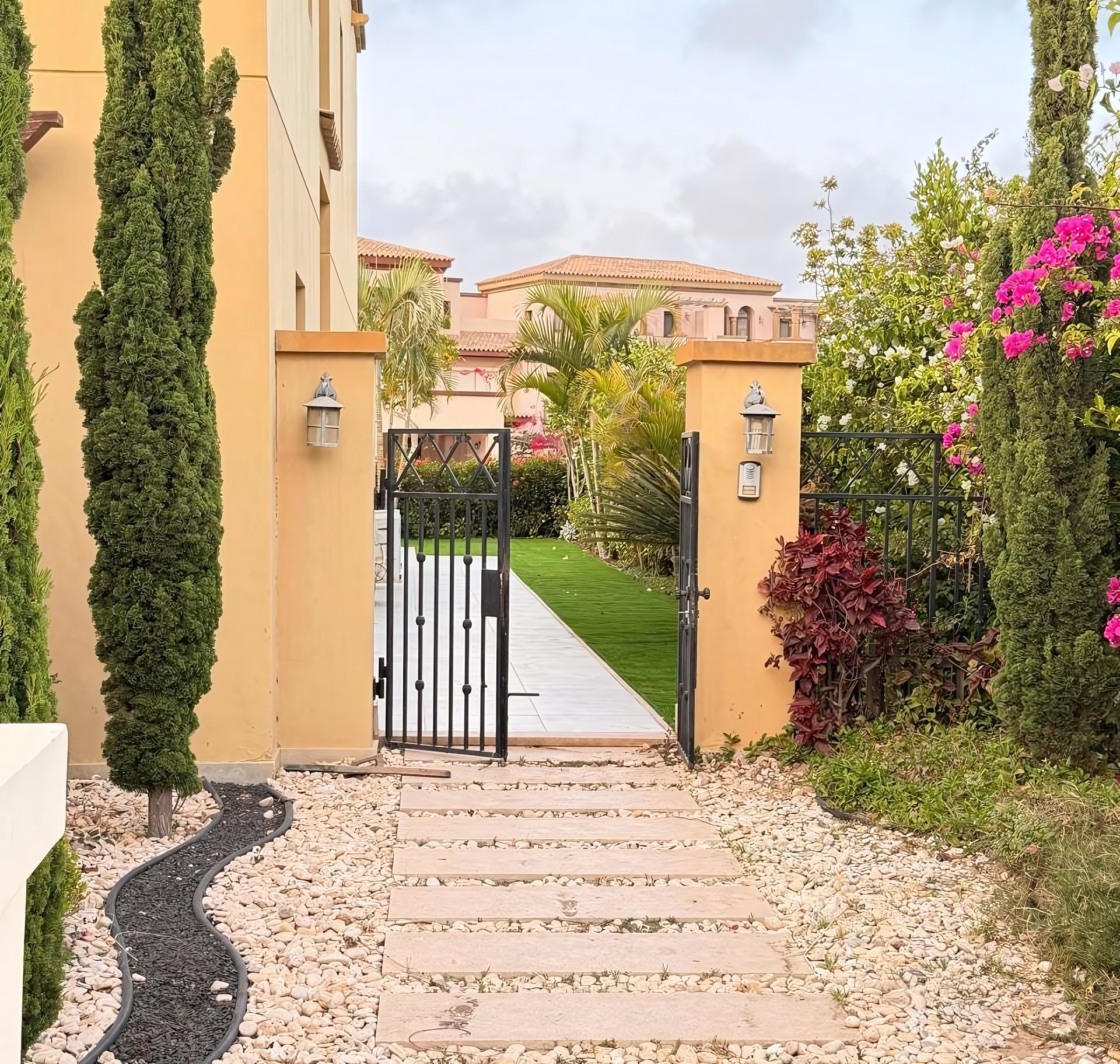 Elegant Garden Townhouse Villa in Vento Marassi North Coast — photo 6