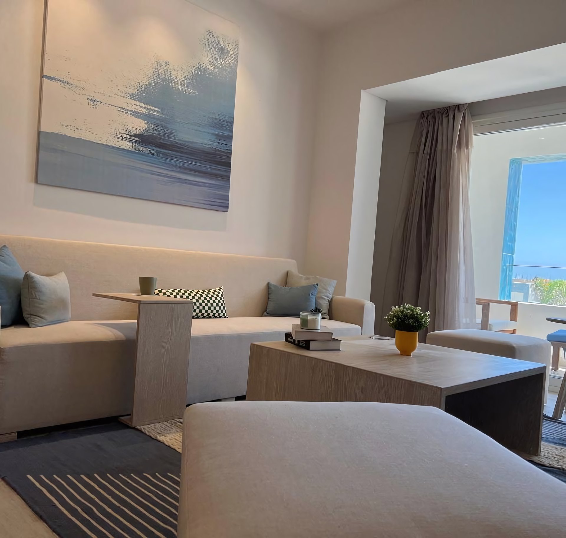 Luxury Serviced 2BR Apartment in Fouka Bay | First Row Sea & Pool View — photo 2