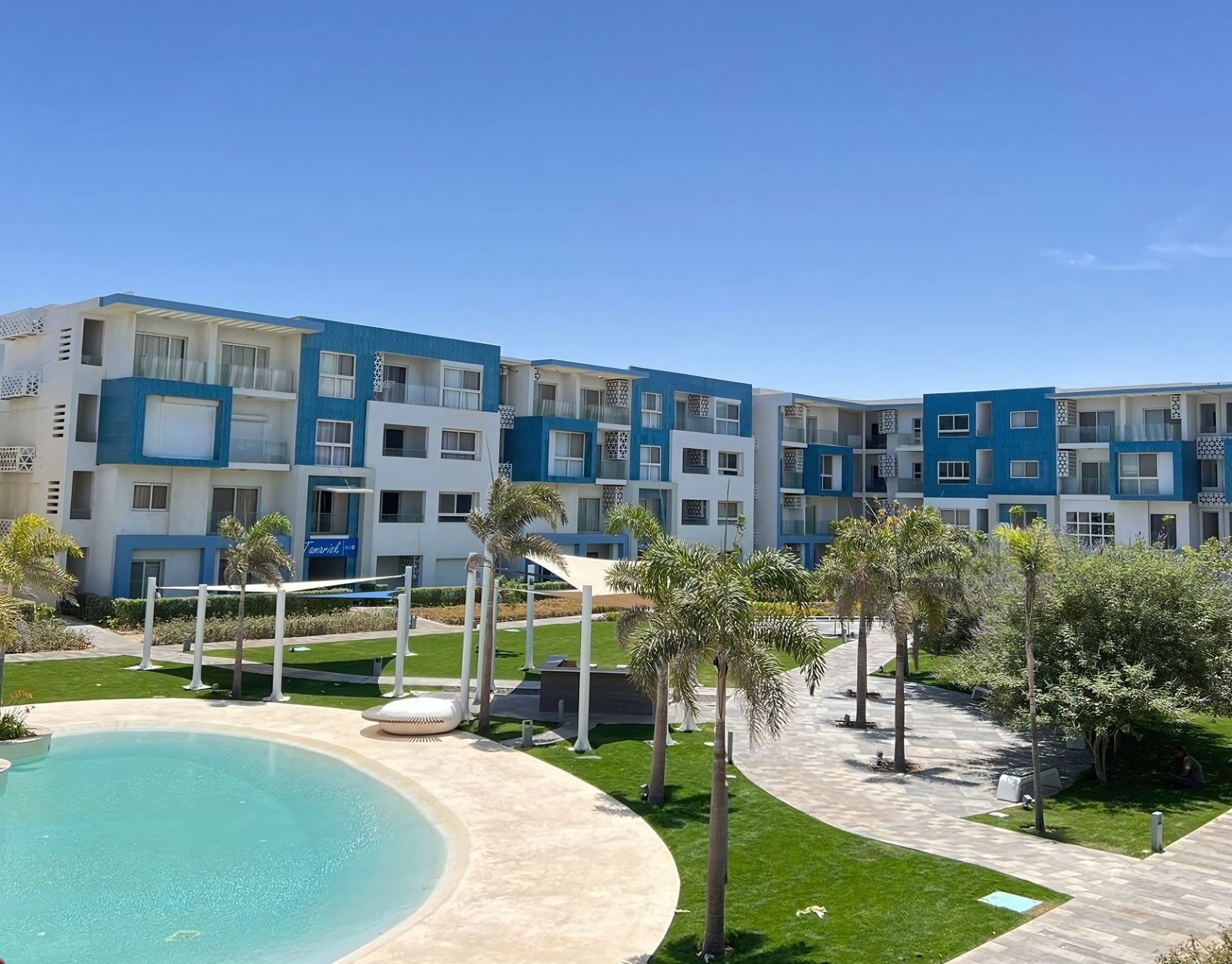 Luxury Serviced 2BR Apartment in Fouka Bay | First Row Sea & Pool View — photo 5