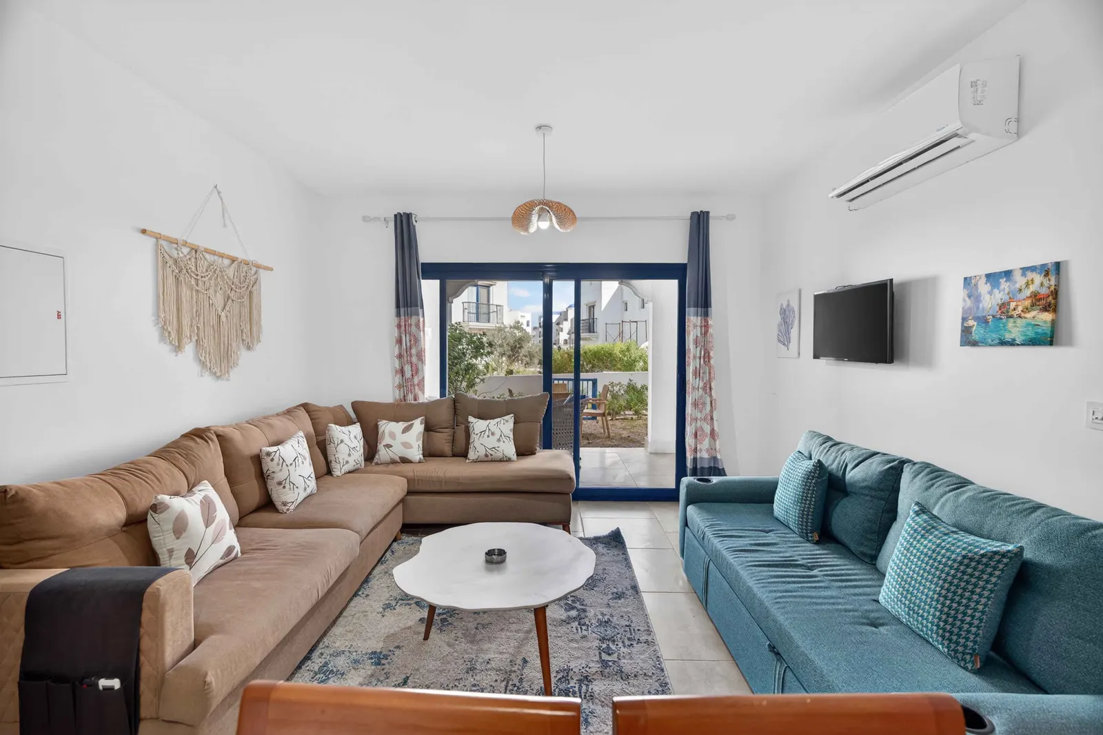 1BDR Garden View · Greek Village