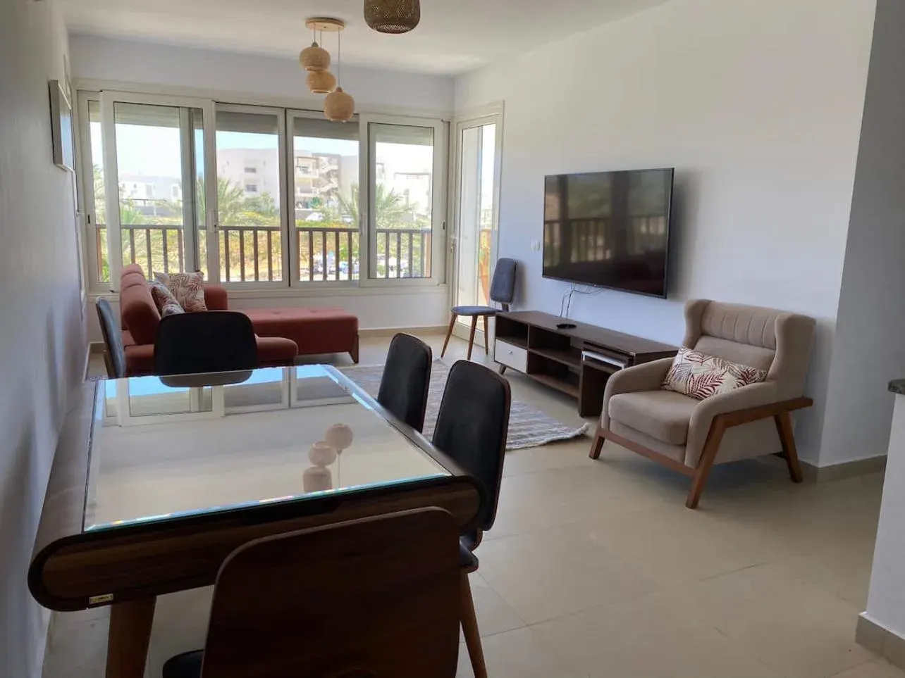 B02-S03 Beachtown 2 Bedroom Apartment