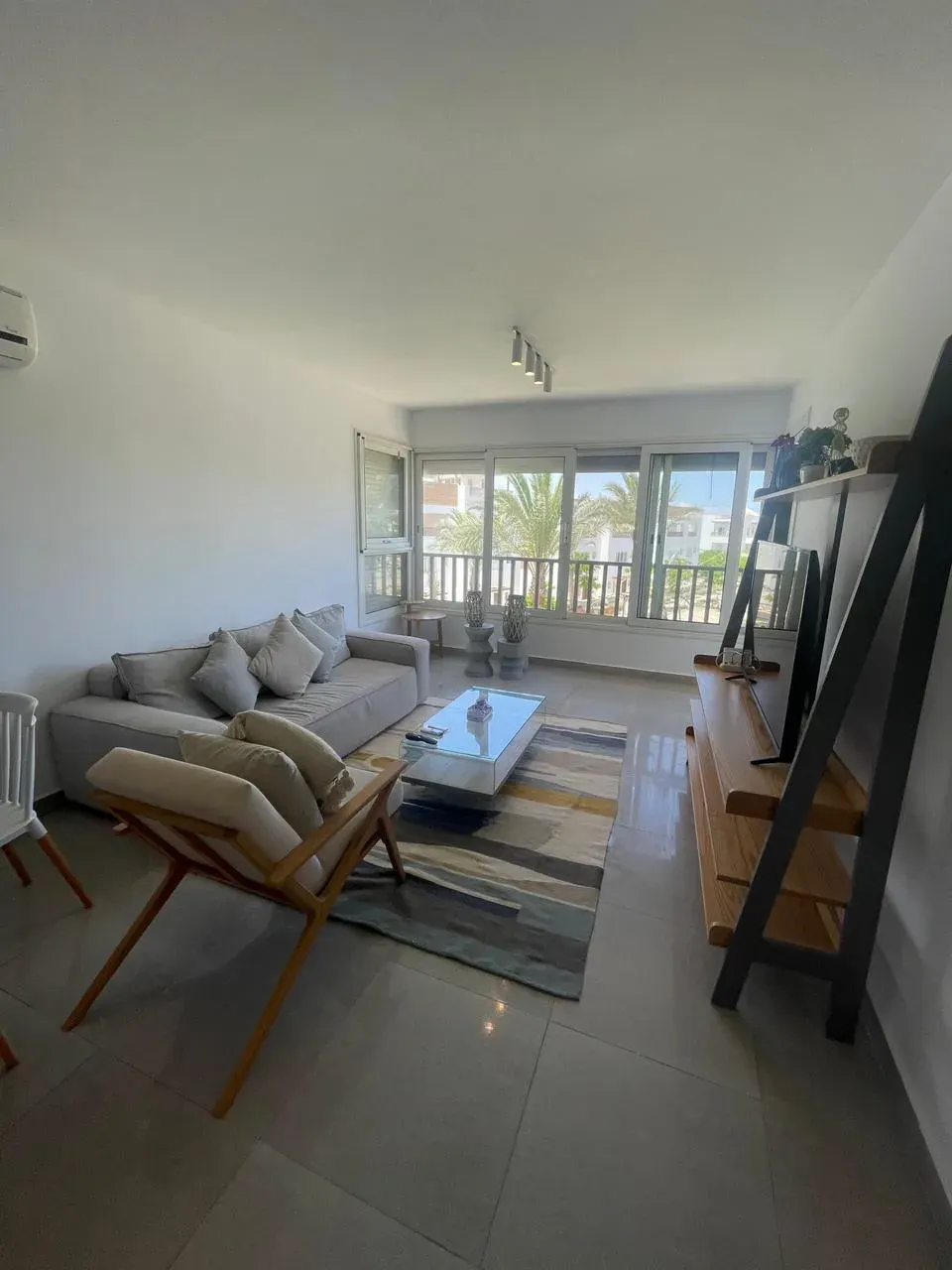 C02-S02 Beachtown 2 Bedroom Apartment