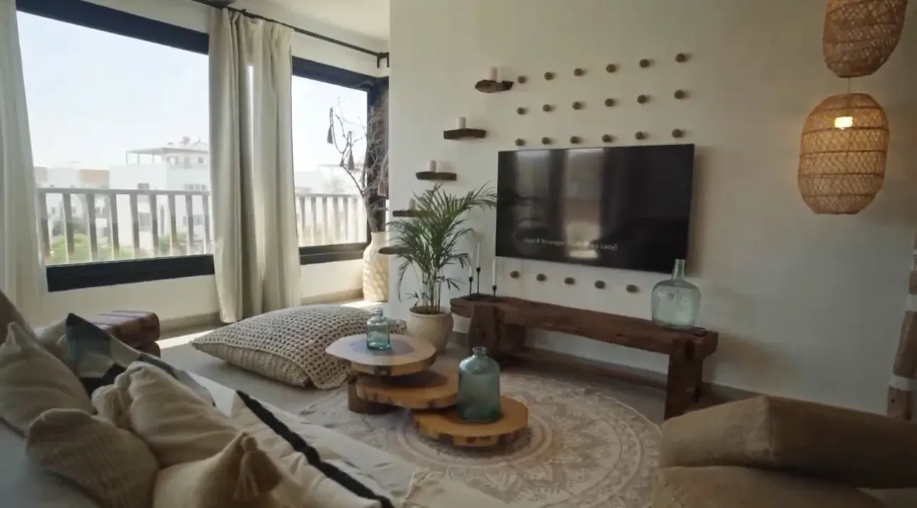E02-S08 Beachtown 2 Bedroom + Maid's Room Apartment
