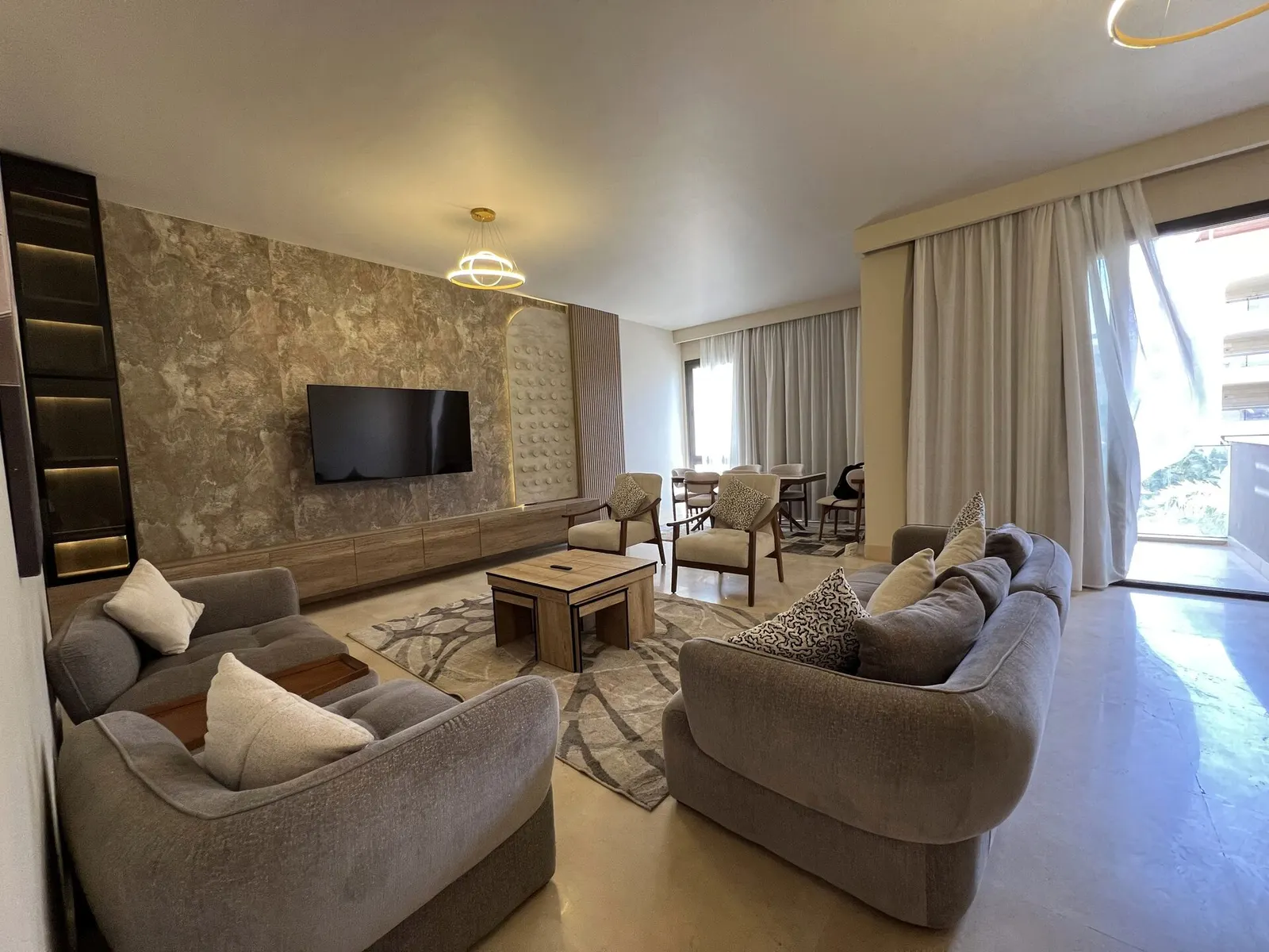 The Stone Wall Residence — 3-Bedroom Apartment, Sheikh Zayed