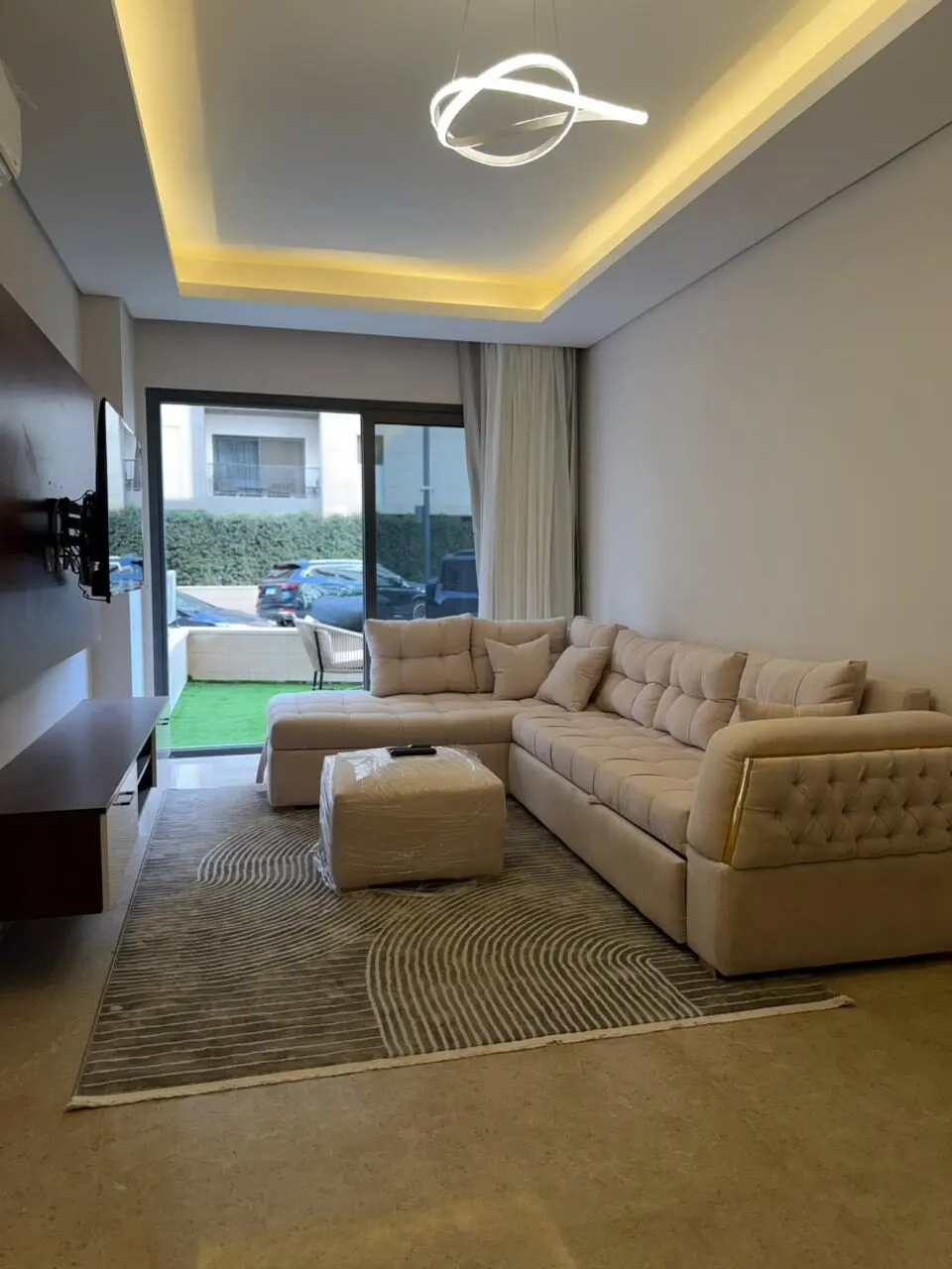 Garden Patio Suite — 1-Bedroom Apartment, Sheikh Zayed