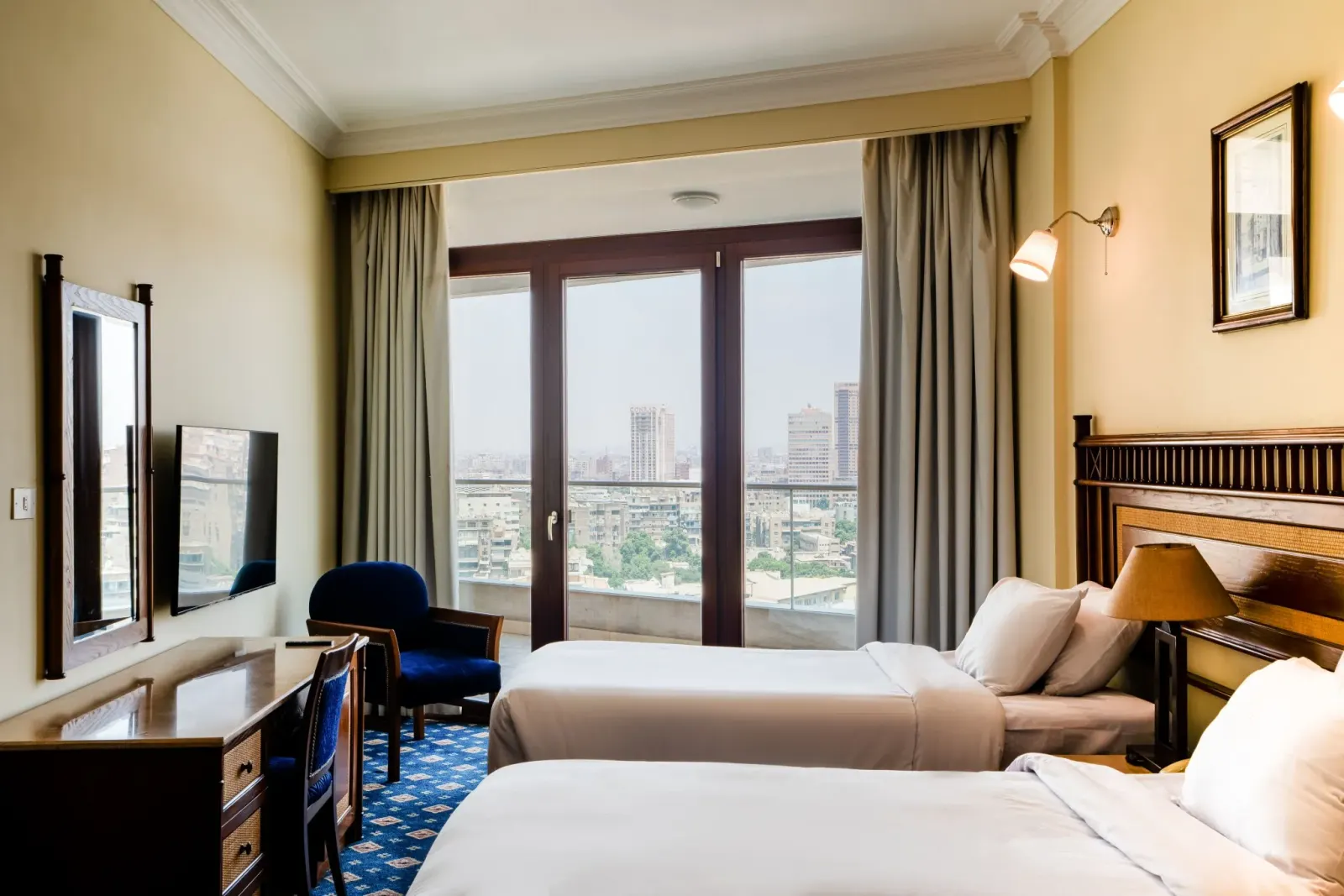 Executive Room Twin Bed City view Balcony