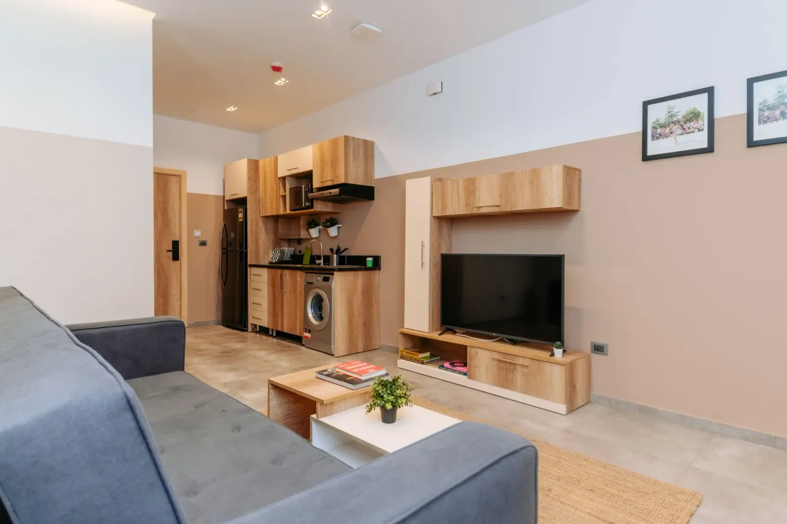 Two Bedroom Apartment In The Center Of Zamalek
