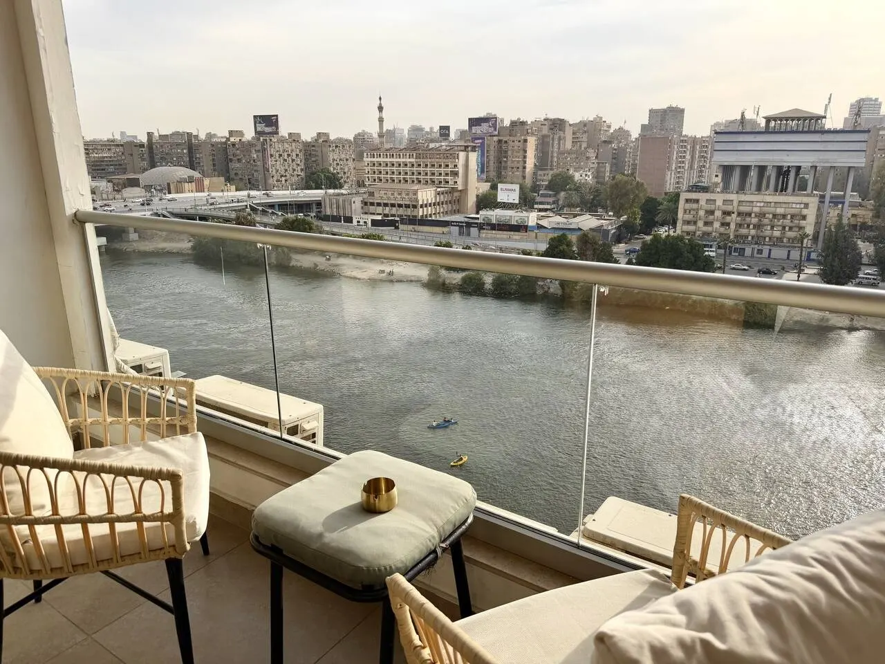 Nile-View Apartment on Abu El Feda Street