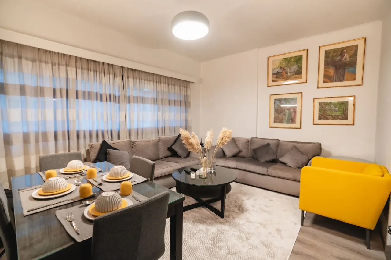 Spacious Two-Bedroom with Two King Beds, 130 sqm