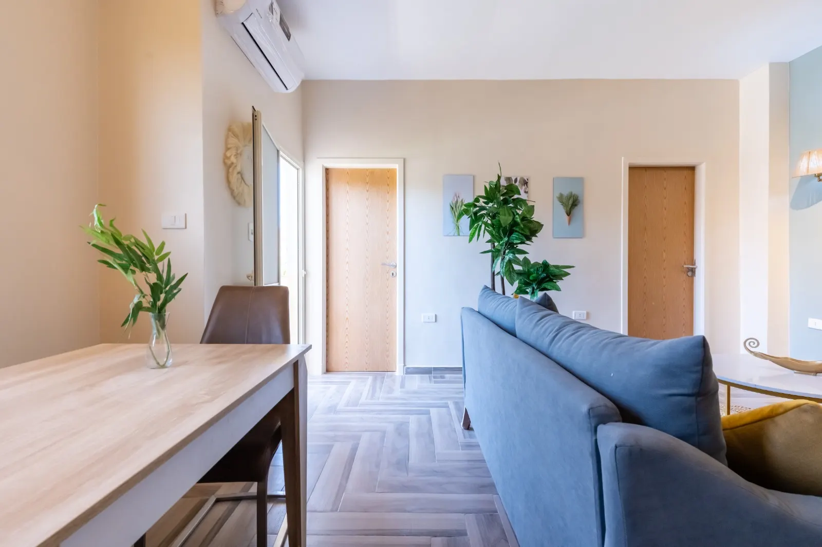 Spacious 1BR Near Arkan Plaza - 10