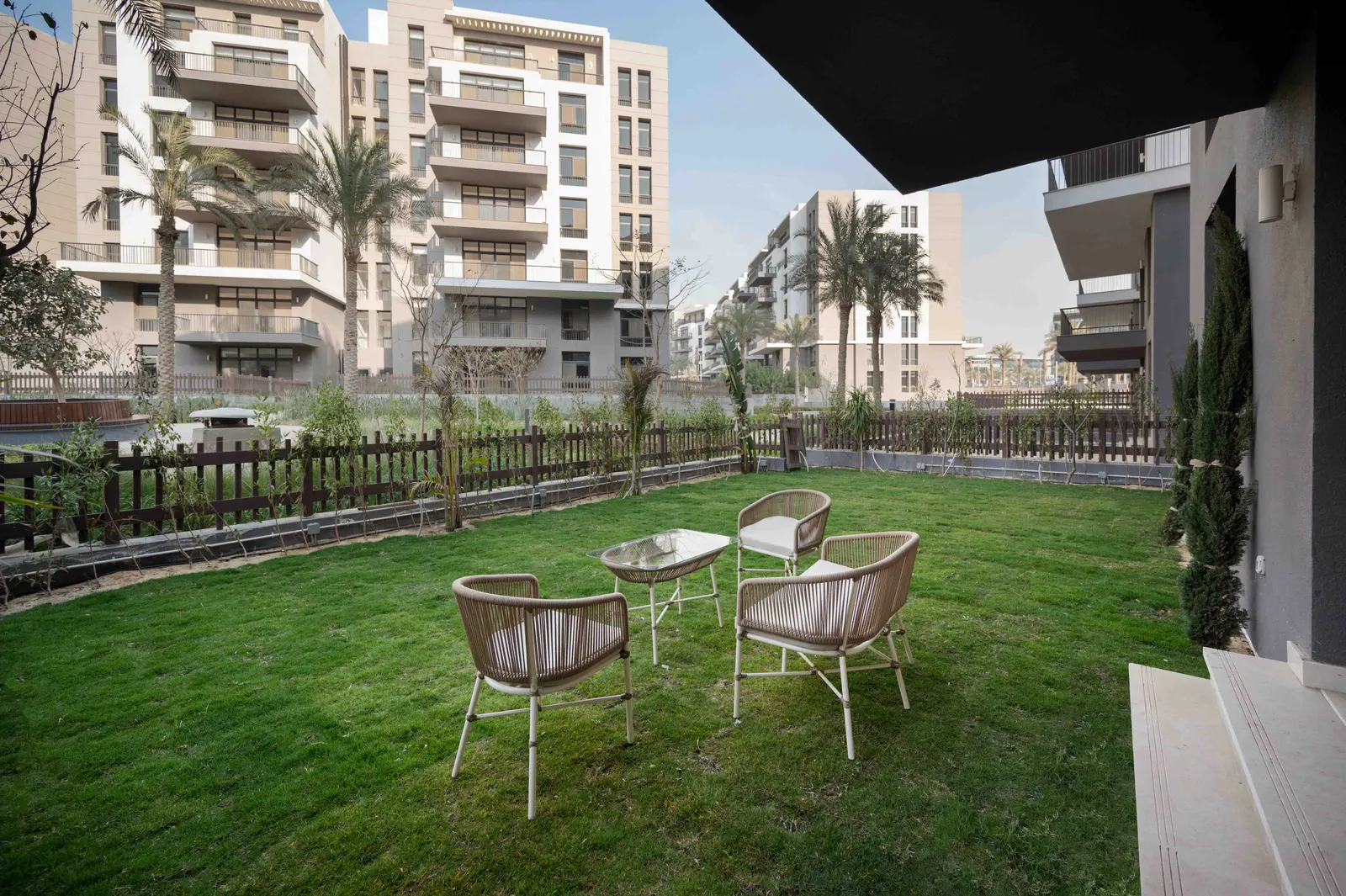 2BR With Garden at Aura CFC