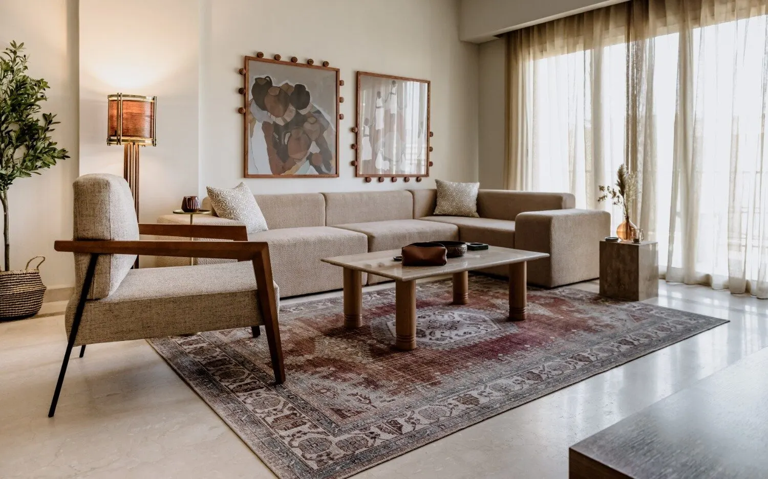 Sophisticated 2BR Apartment – Mivida Boulevard