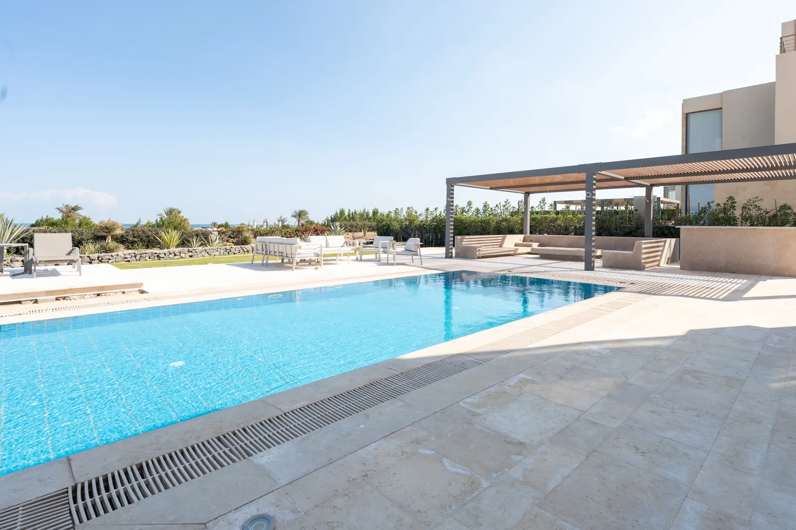 SeaView 4BR Villa | Fanadir Bay