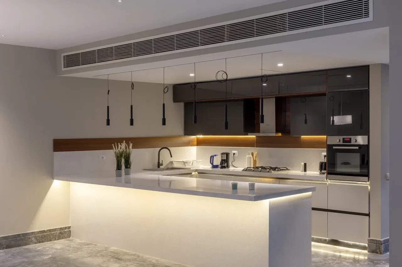 Fully Furnished/Serviced 3 Bed Apart FF @ Silver Palm