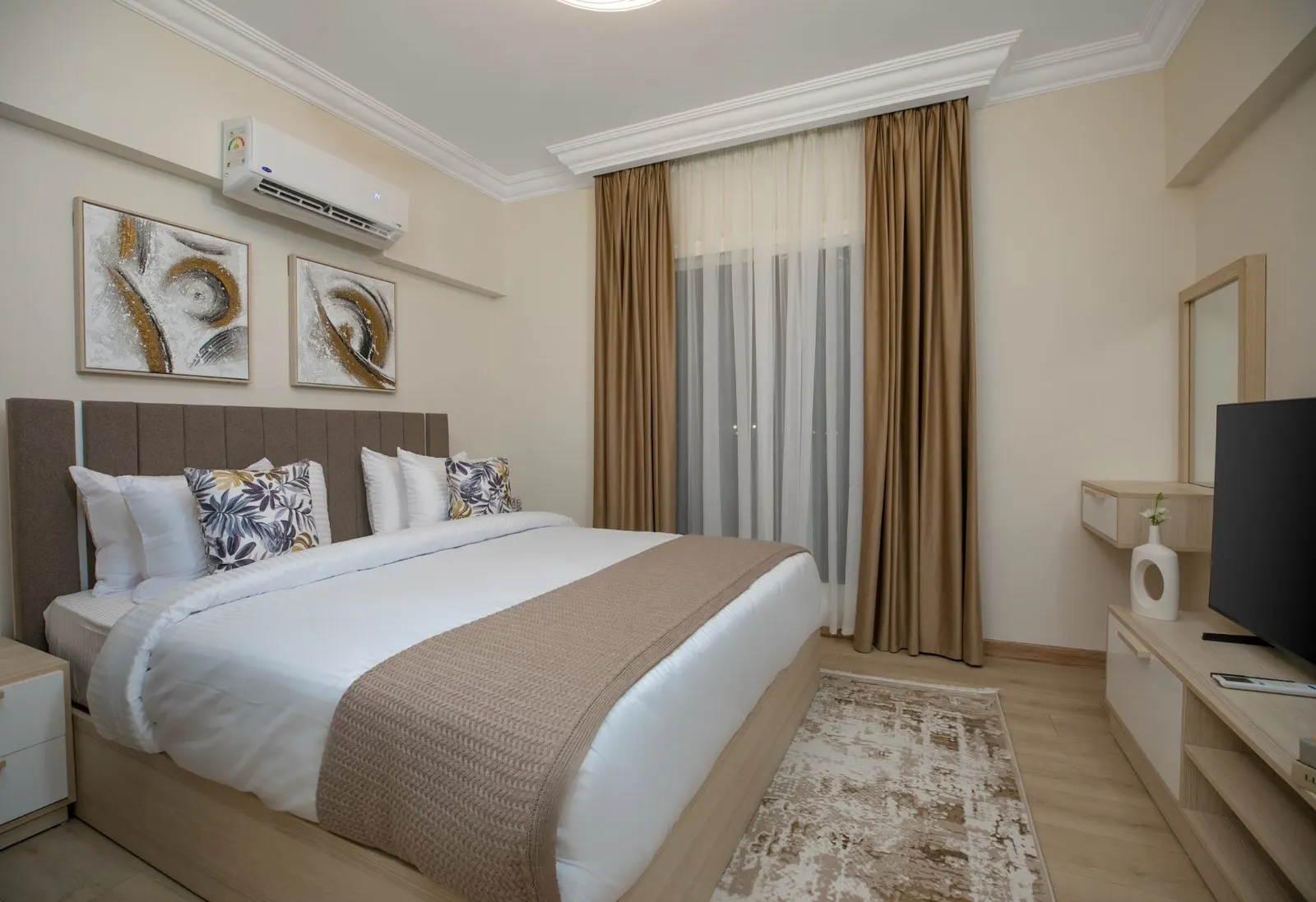 Gold Swirl & Round Table — 1-Bedroom, Al Rehab
