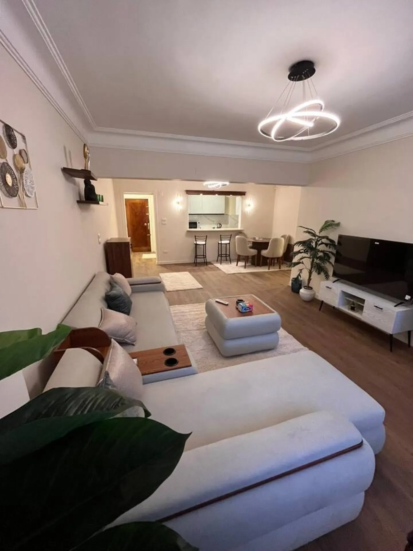 Cream Lounge & Teak Balcony Flat — 2-Bedroom, Zamalek