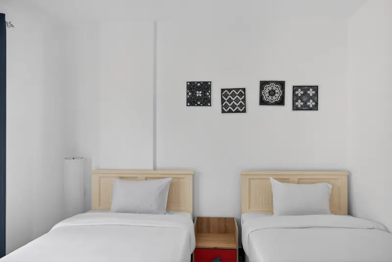 1BDR Serviced Apartment · Greek — photo 6