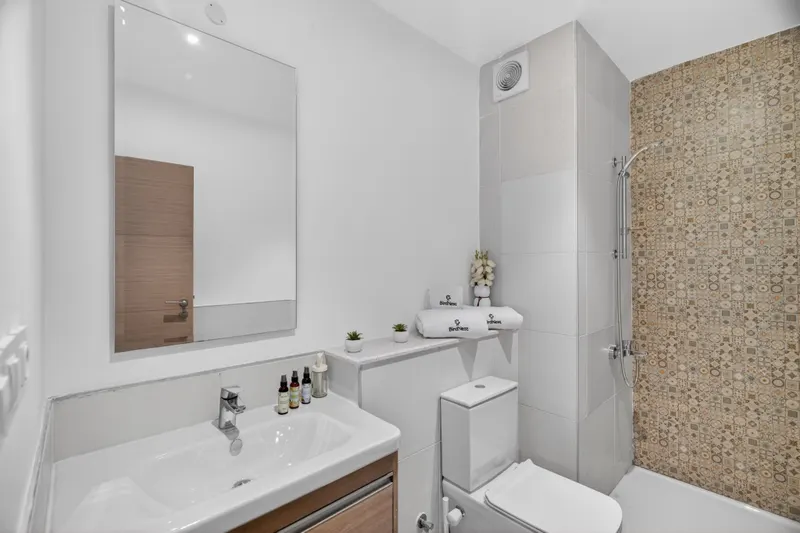1BDR Serviced Apartment · Greek, photo 7