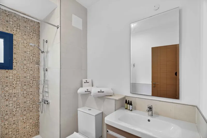 1BR · Greek Village — photo 6