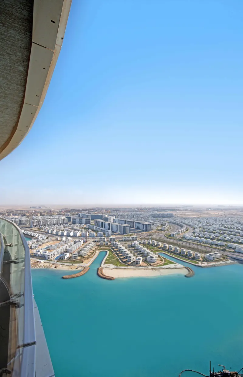 1BR Sea view | City Edge