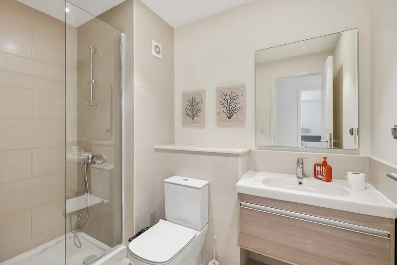 1BR Serviced Aprt At Lea, photo 7