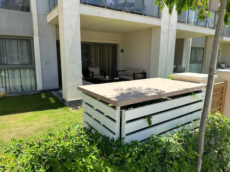 2BR +Garden | West — photo 2
