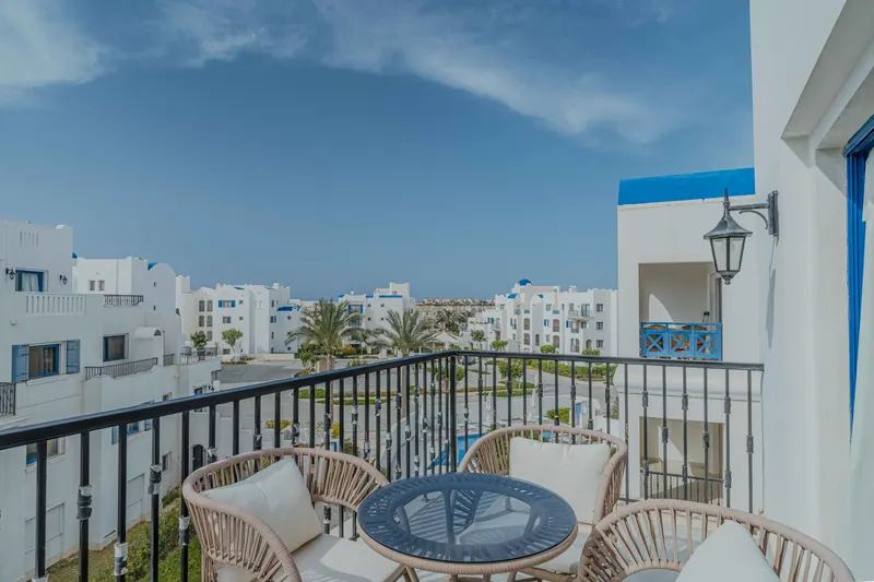 2BDR At Greek with Pool View