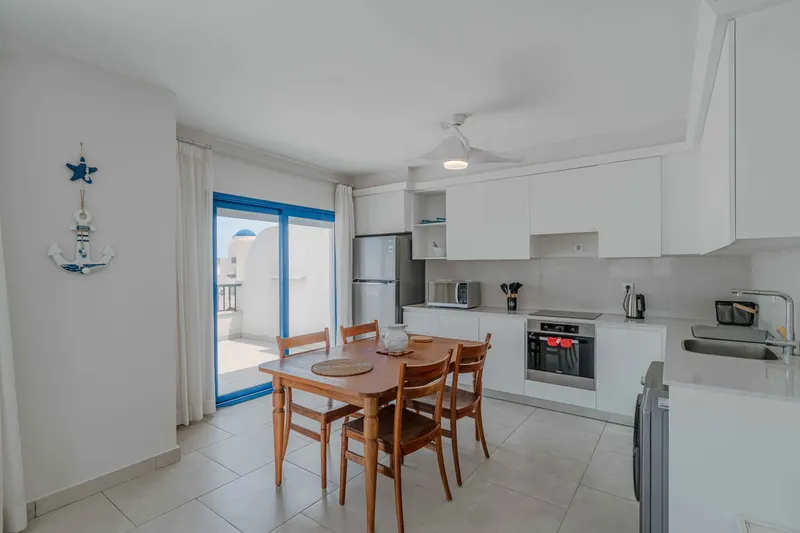2BDR Serviced Apartment at Greek Village, photo 4
