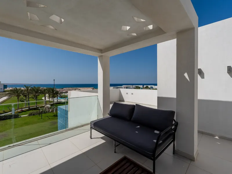 2BR Penthouse In FoukaBay SeaView