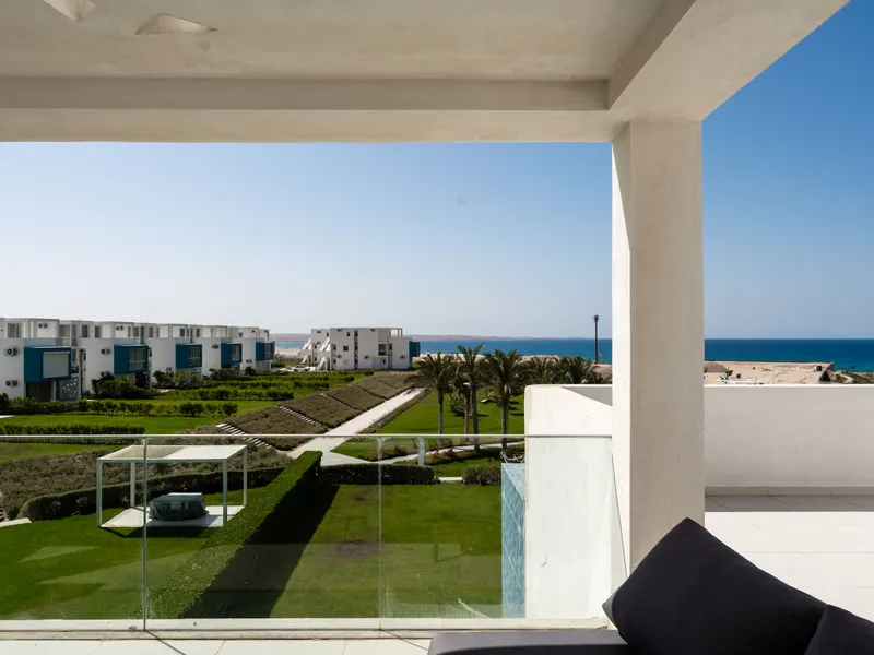 2BR Penthouse In FoukaBay SeaView — photo 3