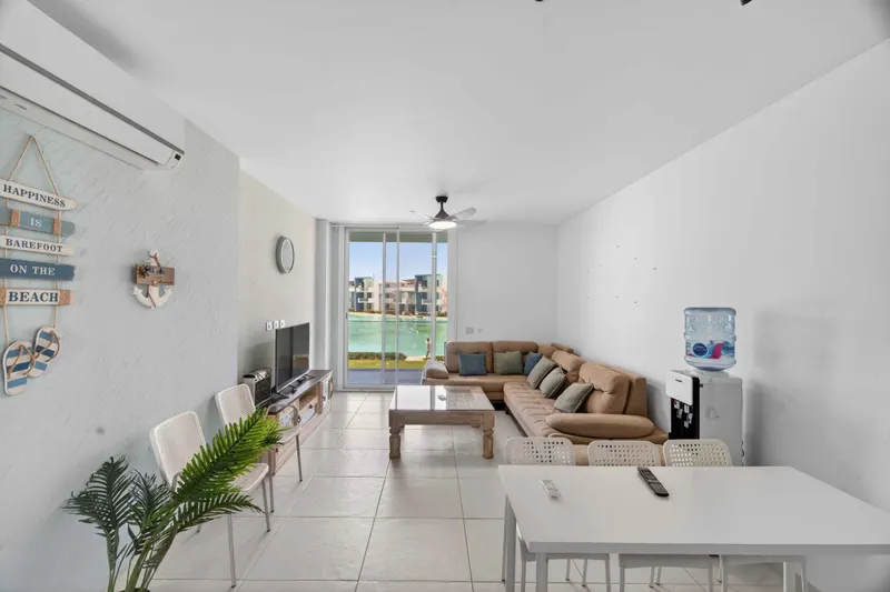 3BDR Chalet Lagoon View
