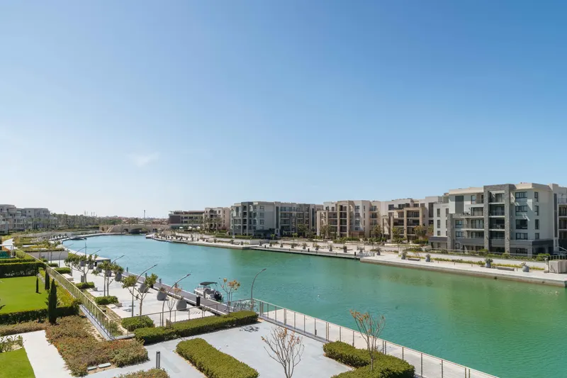 3BR Apartment Canal View — photo 4