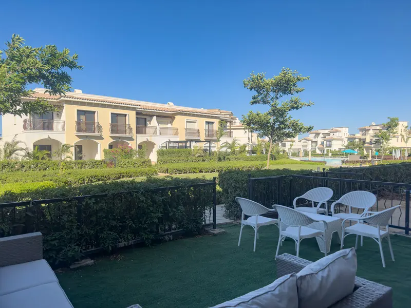 3BR+Nanny Lagoon View TownHouse