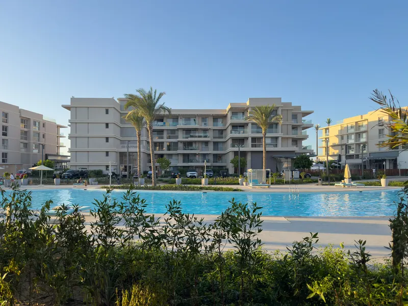 4BR Lagoon View Duplex Marassi