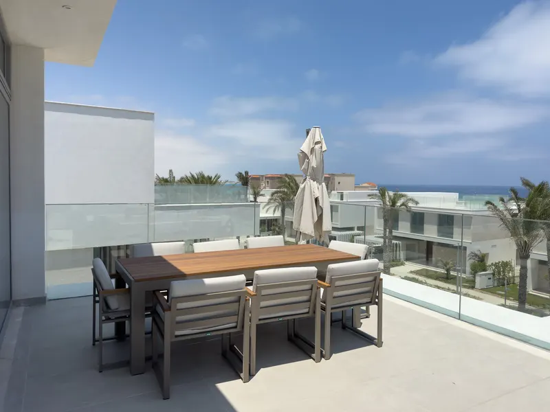 5BR Sea Front Villa in Marassi Bay, photo 3