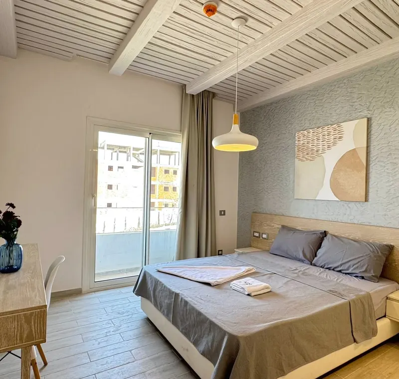 Chic 2BR Serviced Apartment in Fouka Bay | Front Row Sea View Retreat, photo 4