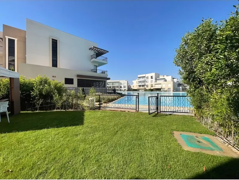 Chalet 2 Bedroom With Garden On Lagoon View