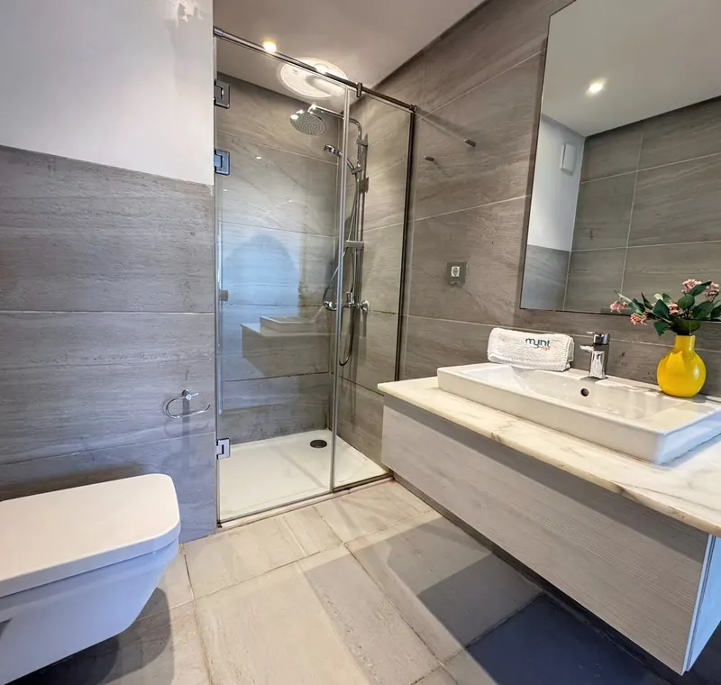 Stunning 2BR Chalet in Fouka Bay | Sea & Pool View Escape, photo 5