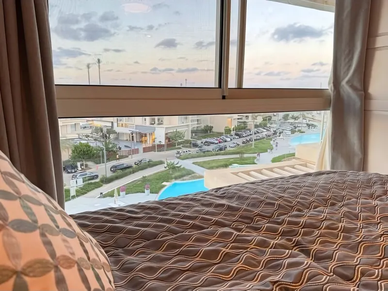 Serene Lagoon View Chalet in Marina Views Marassi, photo 5