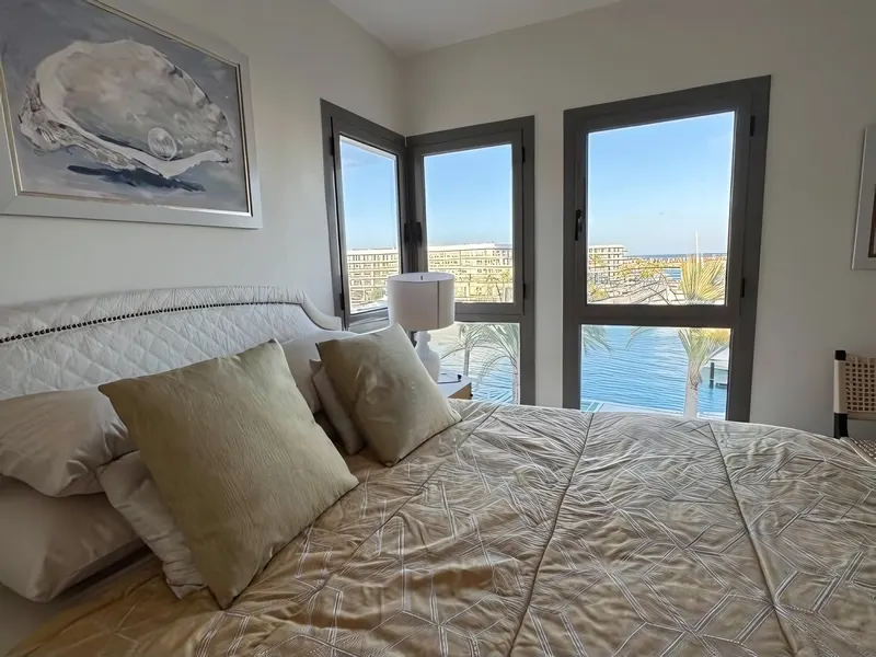 Exclusive Penthouse with Panoramic Sea & Marina Views in Marassi, photo 2