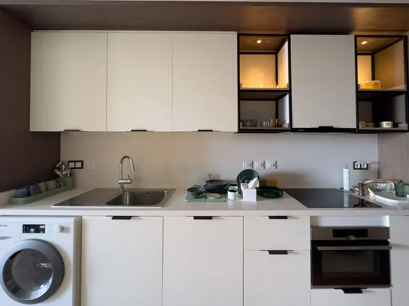 Address Beach | Modern Studio, photo 3