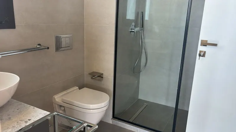 58A Bayhomes 5 Bedroom + Maid's Room + Driver's chalet, photo 8