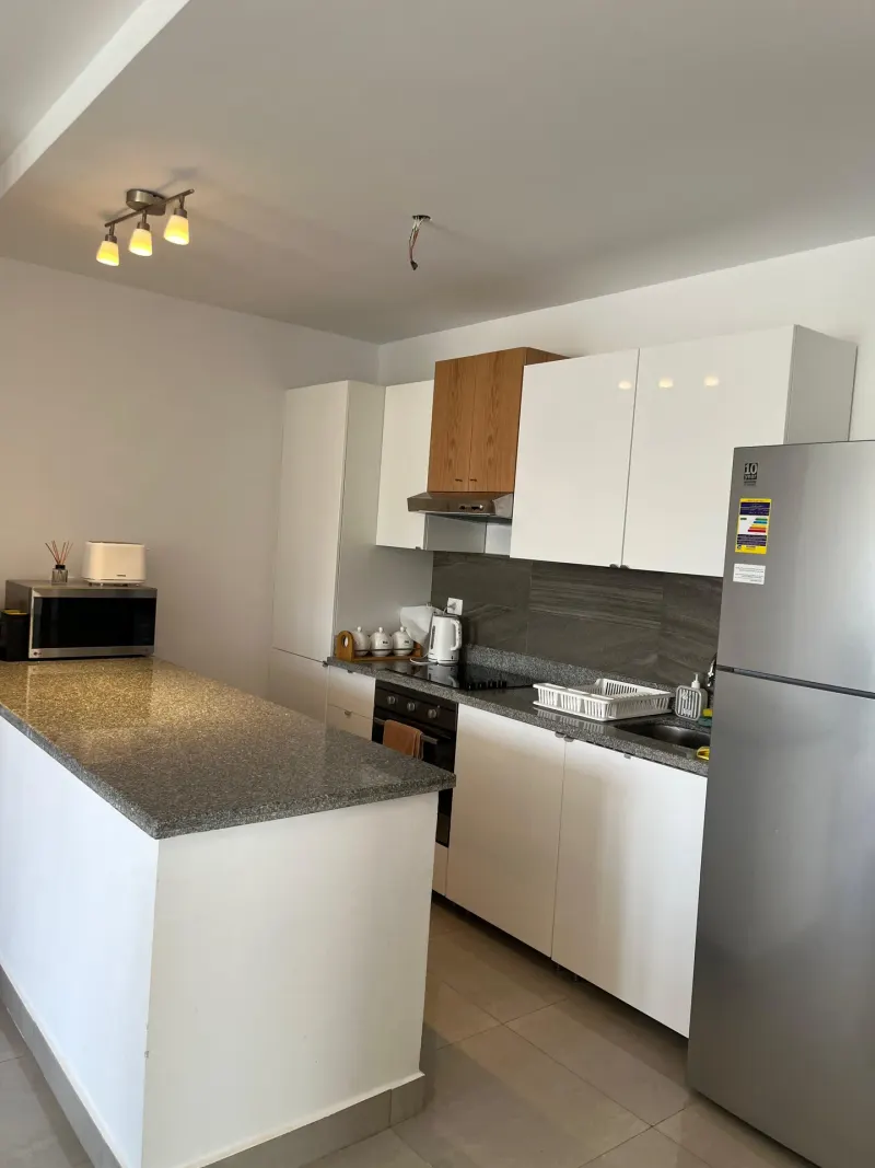 B01-F04 Beachtown 2 Bedroom Aprtament — photo 3