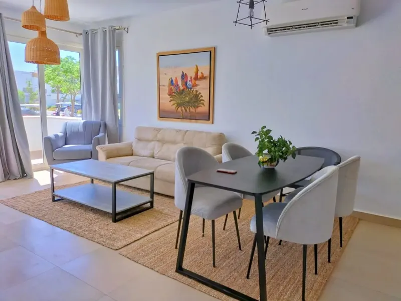 B02-G04 Beachtown 2 Bedroom Apartment