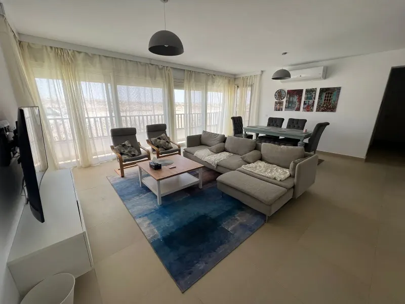 B09-F05 Beachtown 2 Bedroom + Maid's Room Apartment