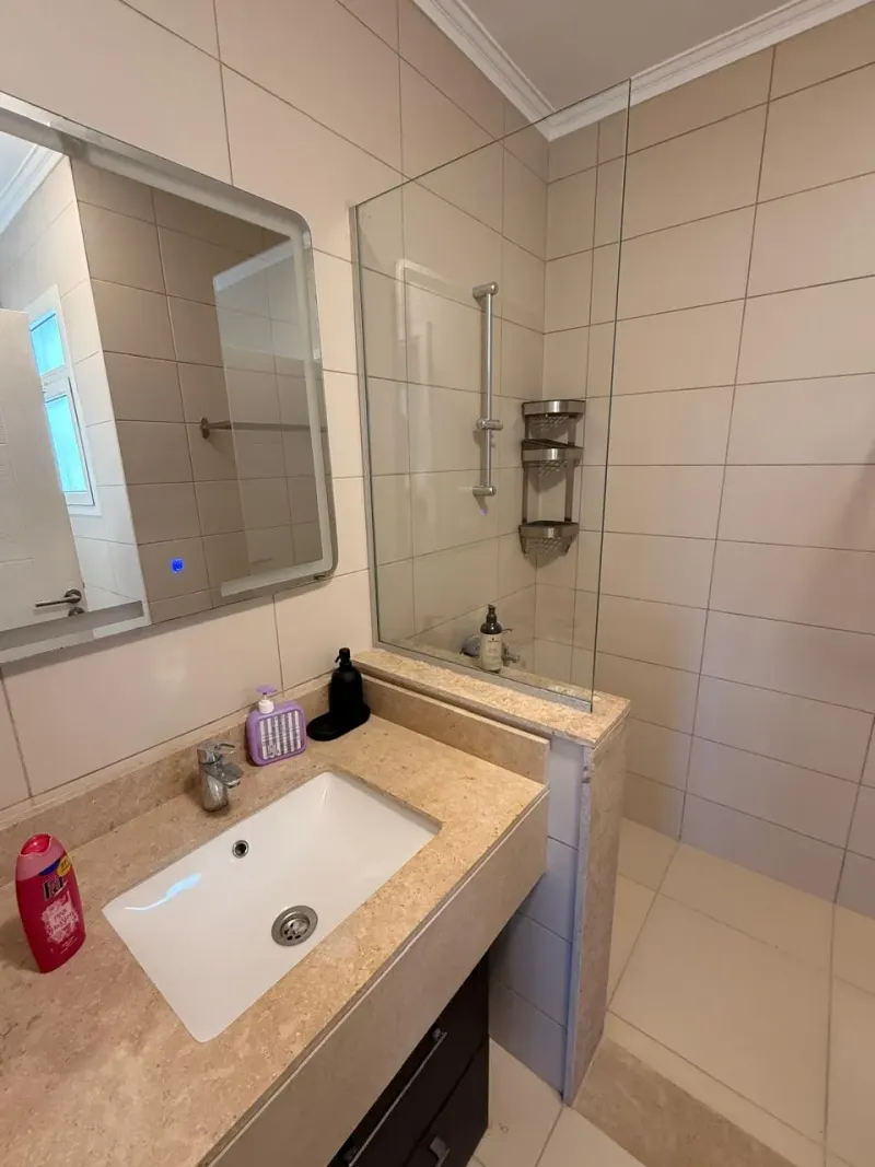 B09-F06 Beachtown 2 Bedroom Apartment, photo 4
