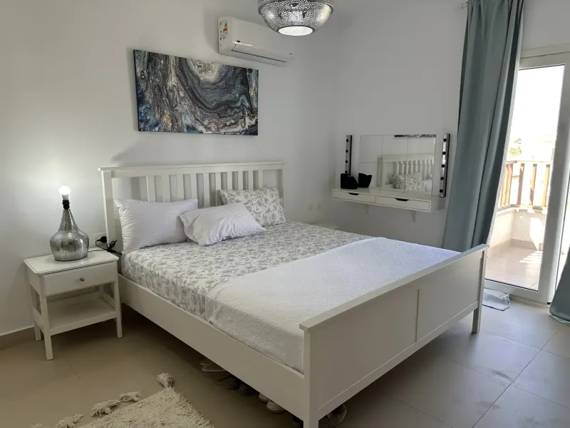 B09-S04 Beachtown 2 Bedroom Aprtament — photo 5