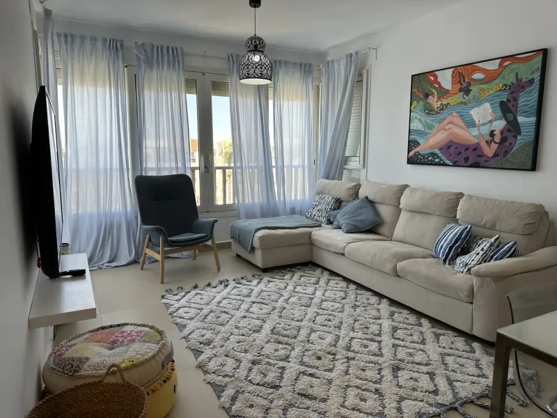 B09-S04 Beachtown 2 Bedroom Aprtament