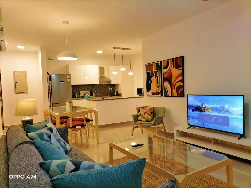 C01-S08 Beachtown 2 Bedroom Apartment