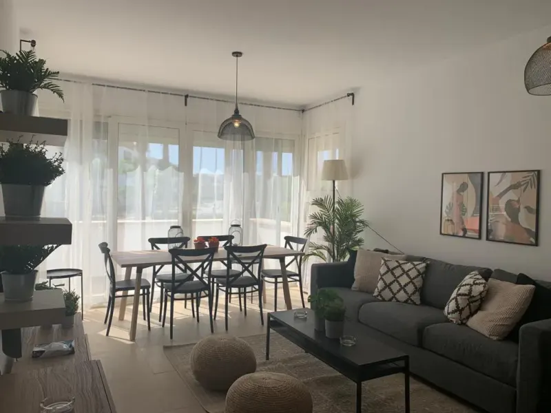 C02-G04 Beachtown 2 Bedroom Apartment